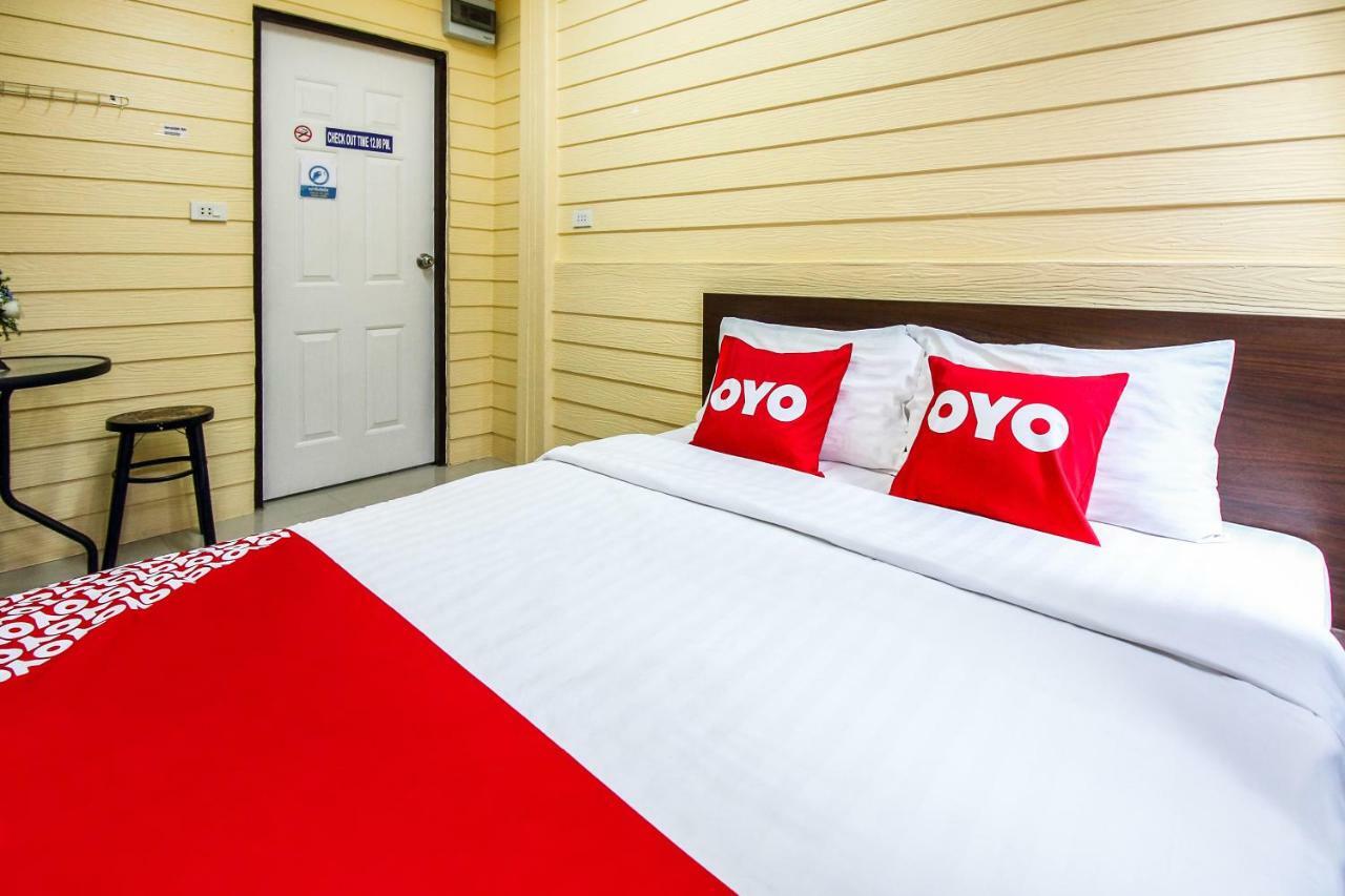 Babo House Bangkok Hotel Exterior foto