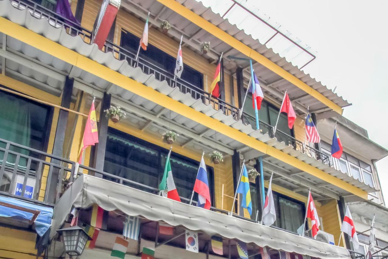 Babo House Bangkok Hotel Exterior foto