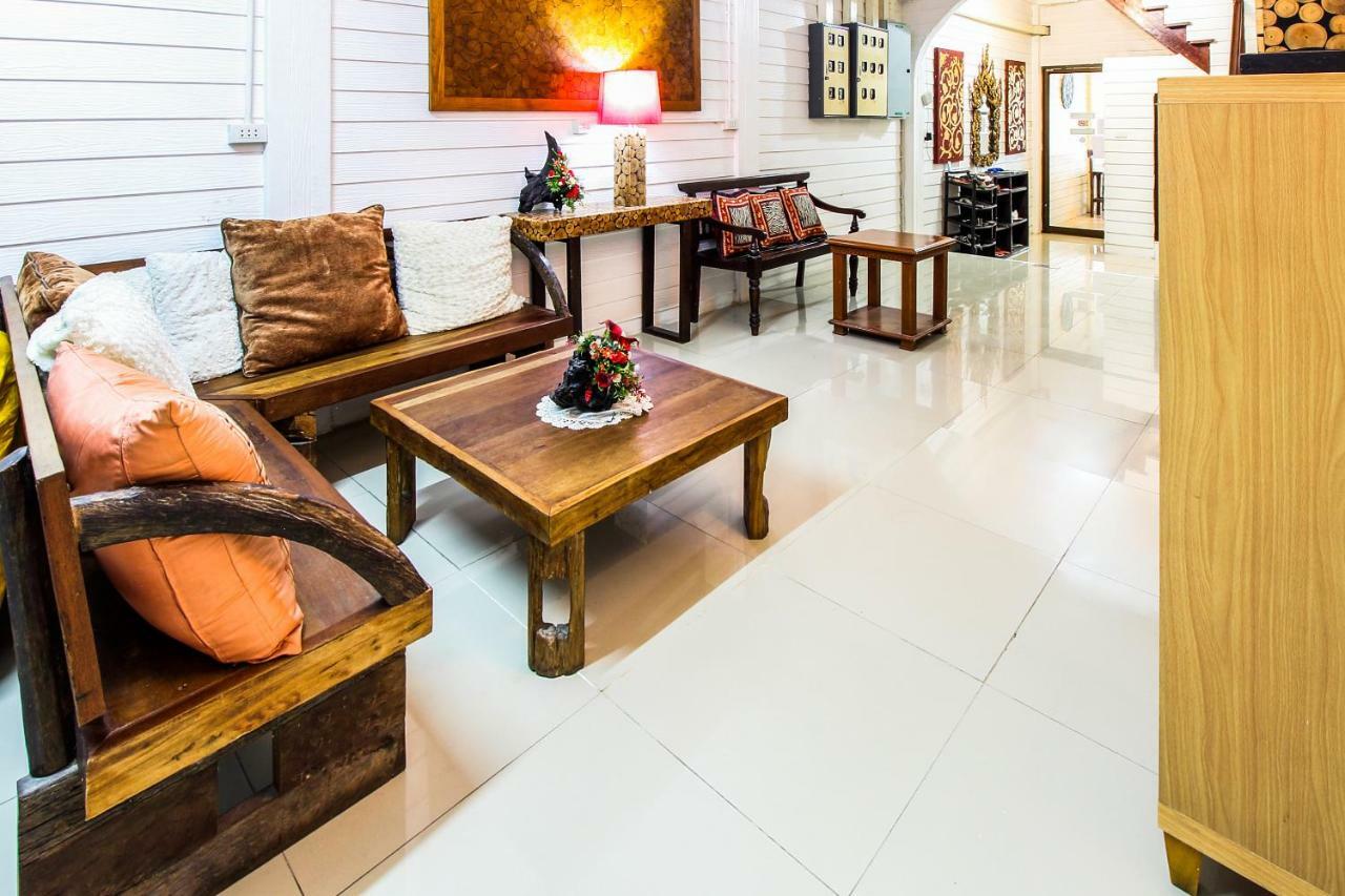 Babo House Bangkok Hotel Exterior foto
